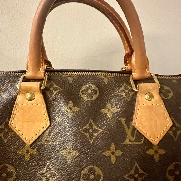 Louis Vuitton Monogram Canvas Speedy 30 - Picture 6 of 15